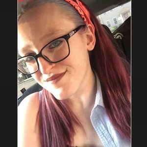 Meet your Posher, Jillian